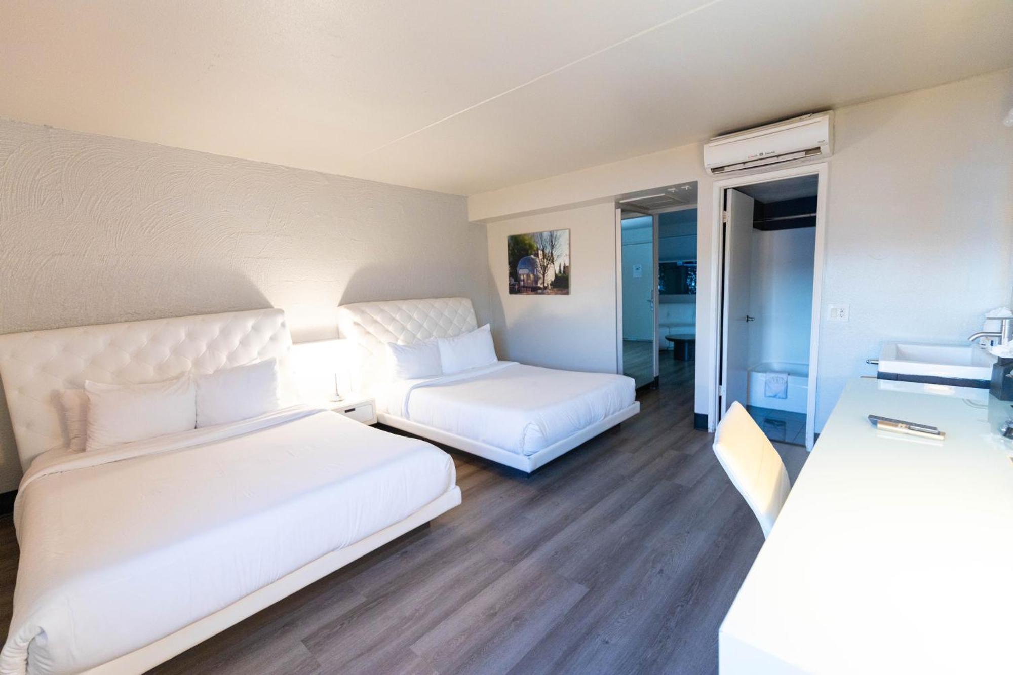 The Clarendon And Spa (adults Only)